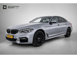 BMW 530e iPerformance High Executive M-Sport | 252PK | Dealer onderH | Sfeerverl | Head-up | StoelverW | Camera | Carplay