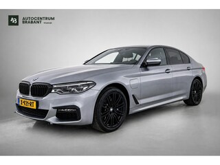 BMW 530e iPerformance High Executive M-Sport | 252PK | Dealer onderH | Sfeerverl | Head-up | StoelverW | Camera | Carplay