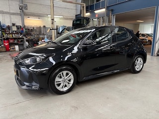 Mazda 2 1.5 116pk 6AT Agile | Apple carplay / Andoid auto | Climate control | Stoelverwarming | Camera | All season banden | NAP | Rijklaar prijs!