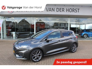 Ford Fiesta 1.0-125pk EcoBoost Mild-Hybrid ST-Line. Luxe, sportieve en goed onderhouden Fiesta ! Autm. airco, Cruise control, Lane assist, 17" Lmv, Parkeersensoren Achter, Metallic lak, Navigatie by Apple/Android, LED verlichting etc.