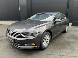 Volkswagen Passat 1.4 TSI Originele Nederlandse auto, Comfortline Comfort stoelen, ACC, Navigatie Pro, Lmv