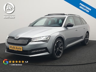 Skoda Superb Combi 1.4 TSI iV Sportline PHEV 218pk Dealer O.H | Panodak | Crystal LED | Camera | Alcantara Sportstoelen Memory & Verwarmd | Cruise Control | Sfeerverlichting | Apple Carplay | Keyless | Navigatie | Virtual | DAB | 19"L.M | Plug In Hybrid |