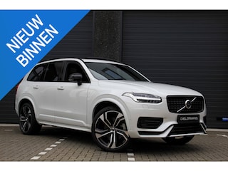 Volvo XC90 2.0 T8 Recharge AWD Ultra Dark | Vol in de opties | Panorama dak | Bowers & Wilkins | Nappa leder | Elektrische trekhaak | 22' velgen | Nieuwstaat.