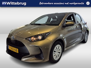 Toyota Yaris 1.5 Hybrid Active Automaat | Navigatie | Camera |