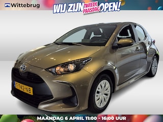 Toyota Yaris 1.5 Hybrid Active Automaat | Navigatie | Camera |