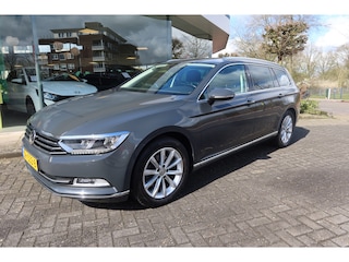 Volkswagen Passat Variant 1.5 150PK TSI Highline DSG I TREKHAAK