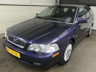 Volvo V40 1.8 Europa - Stoelverwarming - Airco - Cruise Control