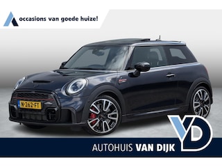 Mini Mini/Clubman/Cabrio 2.0 Essential | NL-Auto/Leder/Pano-schuifdak/Camera/
