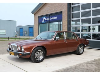 Daimler Sovereign 4.2 NL auto slechts 45dkm N.A.P. topconditie