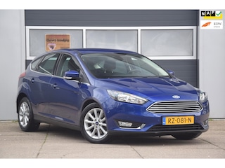 Ford Focus 1.5 Titanium CAMERA/APPLE CARPLAY/VERWARMD VOORRUIT