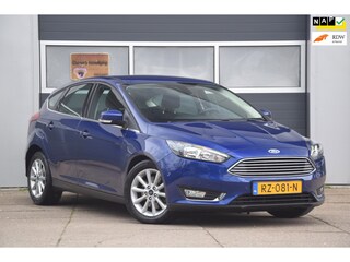 Ford Focus 1.5 Titanium CAMERA/APPLE CARPLAY/VERWARMD VOORRUIT