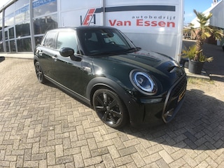Mini Mini 2.0 Resolute Edition Harman Kardon, Panorama dak, NL auto