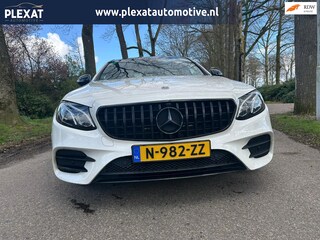 Mercedes-Benz E-klasse 200 Prestige Aut. | 43-AMG Uitgevoerd | ABC Klep | Sfeerverlichting | Historie | Burmester | Full Led |
