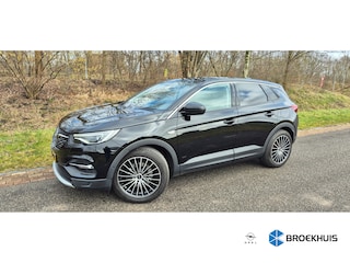 Opel Grandland X 1.6 Turbo Hybrid4 Innovation / Trekhaak / Navigatie / Camera / Parkeersensoren / Keyless / Carplay / LED