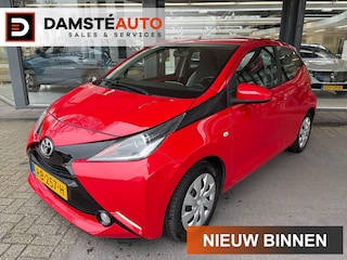 Toyota Aygo 1.0 VVT-i x-play Apple carplay , Camera