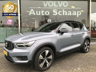 Volvo XC40 1.5 T4 Recharge R-Design | Rijklaar incl 12 mnd Bovag | Panoramadak Keyless 360 camera Standkachel