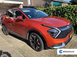 Kia Sportage 1.6 T-GDi Plug-in Hybrid AWD DynamicPlusLine / Navigatie / Camera / Schuifdak / Stoel -en Stuurverwarmd / PDC V+A / Keyless / Dodehoek /