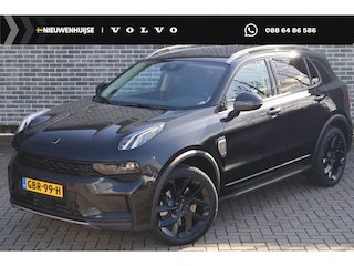 Lynk & Co 01 1.5 | Black Pack | PHEV | 360 Graden Camera | Trekhaak | Panoramadak | Cruise Control Adaptief | Lichtmetalen Velgen 20 inch | Parkeersensoren | Navigatie | Apple Carplay | Android Auto