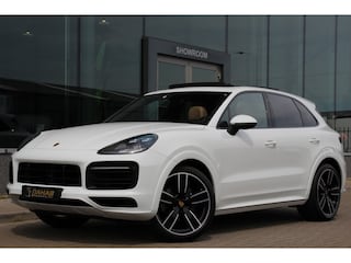 Porsche Cayenne 3.0 | SportDesign | Pano | Luchtvering | Adaptief cruise control | Stoelkoeling | 22" | 340PK