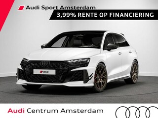 Audi A3 Sportback Competition Limited 2.5 TFSI 295 kW / 400 PK SB Audi Exclusive Matte Gletsjerwit | Panoramadak | Sonos | HUD |