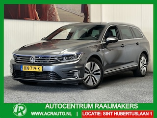 Volkswagen Passat VARIANT 1.4 TSI GTE HIGHLINE AUTOMAAT PANORAMADAK NAVIGATIE ADAPTIVE CRUISE CONTROL CLIMATE CONTROL BLUETOOTH TELEFOON KEYLESS GO 360 CAMERA 17"LICHTMETALEN VELGEN TREKHAAK WEGKLAPBAAR Brgl