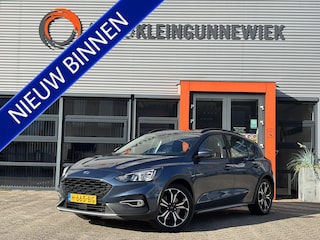 Ford Focus 1.5 EcoBoost Active Business / Stoel, Stuur en Voorruitverwarming / Applecarplay/AndroidAuto / Trekhaak / Winterset op velg /