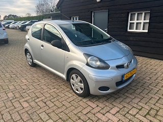 Toyota Aygo 1.0-12V Now