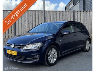 Volkswagen Golf 1.0 TSI Business Edition Connected/NW APK/