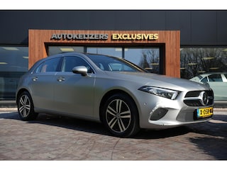 Mercedes-Benz A-klasse 250 e Premium Plus Panoramadak Widescreen Adaptieve Cruise Leer Stoelverw. Ambient