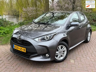 Mazda 2 1.5 Centre-line 1 Ei. 49000 km b.j. 12-2023 ,Camera 15"lm ,carplay