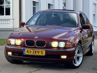 BMW 528i SCHUIFDAK, MOOISTE VAN NL !