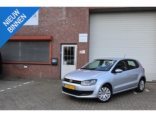 Volkswagen Polo 1.2 TSI BlueMotion Edition 2e eigenaar NAP Cruise Airco Trekhaak 02-27 APK