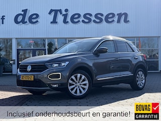 Volkswagen T-Roc 1.5 TSI Sport Camera, Navi Rijklaar met beurt & garantie!