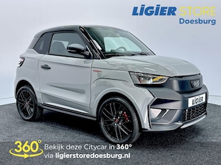Ligier JS50 Ultimate Asfalt Grijs (12 kWh) stil, slim en verrassend compleet rijden!