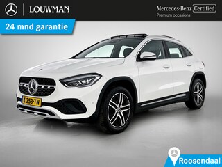 Mercedes-Benz GLA 200 Business Solution Luxury Panorama Schuif-Kanteldak | Sfeerverlichting | Ledkoplampen. Inclusief 24 maanden MB Certified garantie voor Europa.