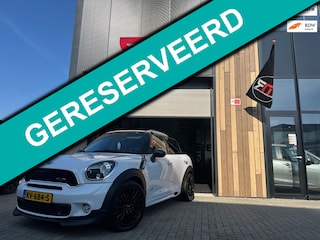 Mini Countryman 1.6 Cooper S /autm/ JCW pakket/navi/pano/clima/harman-C/LM-velgen/leder/alcatara hemel/carbon fiber/bomvol