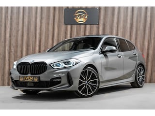 BMW 118i M-Sport Pano HUD HK Muziek Kuipstoelen BTW