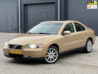 Volvo S60 2.4 Drivers Edition Schuif-Kanteldak Lmv