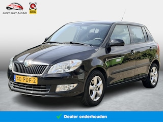 Skoda Fabia 1.2 TSI Dynamic / Nieuwe Dis-Ketting / Cruise Control / Sportstoelen / 15'' Lichtmetalen Velgen / Dealeronderhouden / Recent Onderhoud Gehad /