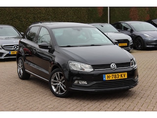 Volkswagen Polo 1.0 Comfortline Connected Series / Navigatie / Parkeerhulp V+A / 16'' / Stoelverwarming / Cruise Control / Bluetooth