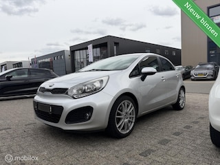 Kia Rio 1.2 CVVT Plus Pack | lmv | Stuurverwarming | Sensore