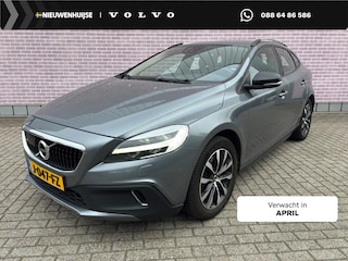 Volvo V40 1.5 T3 Momentum | Navigatie | Stoelverwarming | Trekhaak | BLIS | Cruise Control Adaptief | Achteruitrijcamera | Parkeersensoren | Lichmetalen Velgen 17 inch