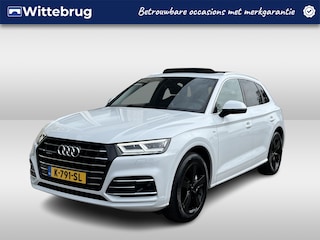 Audi Q5 55 TFSI e quattro Competition / AUTOMAAT/ 367 PK/ PANO/ LUCHTVERING/ LEER/ TREKHAAK/ CAMERA/ ACC/ ELEK.KLEP/ DODEHOEK/ CLIMA/ STOELVERWARM./ DAB/ NAVI/ LED