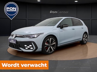 Volkswagen Golf 1.5 eHybrid GTE | Trekhaak | Camera | Side Assist | ACC | Stuur-/Stoelverwarming | 18'' |