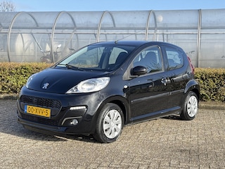 Peugeot 107 1.0 68PK 5-drs Active *airco, radio/cd*