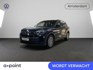 Volkswagen Tiguan 1.5 eTSI Life Edition GOAL 130 pk Automaat (DSG) | Navigatie | Trekhaak (wegklapbaar) | Parkeersensoren (Park assist) | Rondomzicht camera | Stoelverwarming |