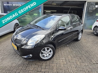 Toyota Yaris 1.3 VVTi Sol MMT | AUTOMAAT | 2E EIGENAAR | 12MND GARANTIE | AIRCO | LAGE KM |