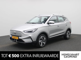 MG ZS EV Standard Range Comfort 50 kWh | Climate Control / ECC | Cruise control Standaard | Connectiviteit af fabriek | Navigatie | Stoelverwarming | LED koplampen | Park Distance Control achter | Achteruitrijcamera | Dakrailing |
