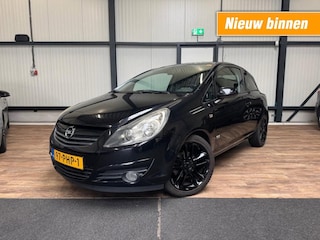 Opel Corsa 1.4-16V Color Edition