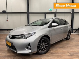 Toyota Auris Touring Sports 1.8 Hybrid Lease Top 5 editie
